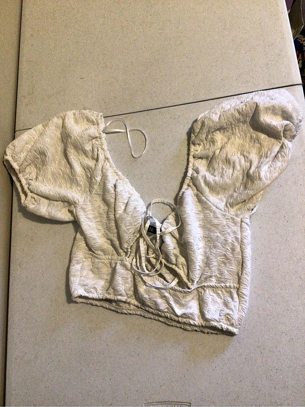 Zara Ruched Crop Top in White Size Medium